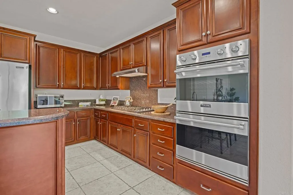 https://cdn.realtyfeed.com/cdn/127/306632186/8ff9c3f086d79287421dd6d84bab7c08.webp