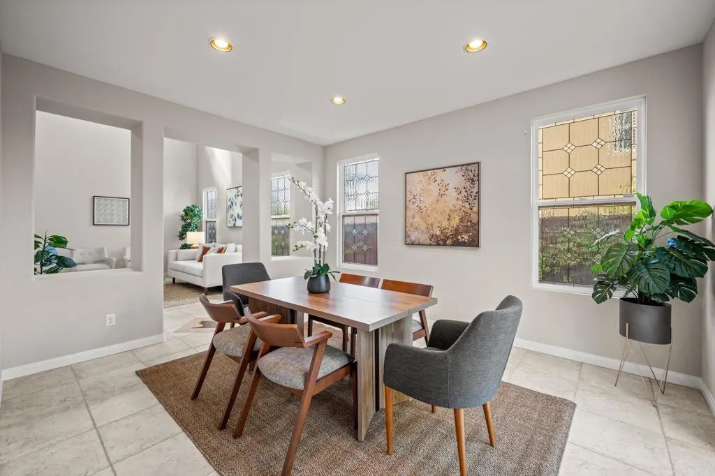 https://cdn.realtyfeed.com/cdn/127/306632186/d8cc914f7dad9fe611846849bb97756c.webp