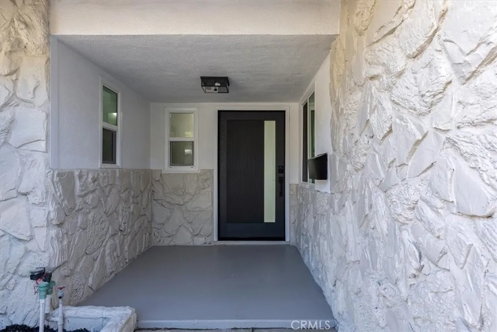 26002 Adamor Road, Calabasas, CA 91302 - Photo 3 of 39, Calabasas, CA