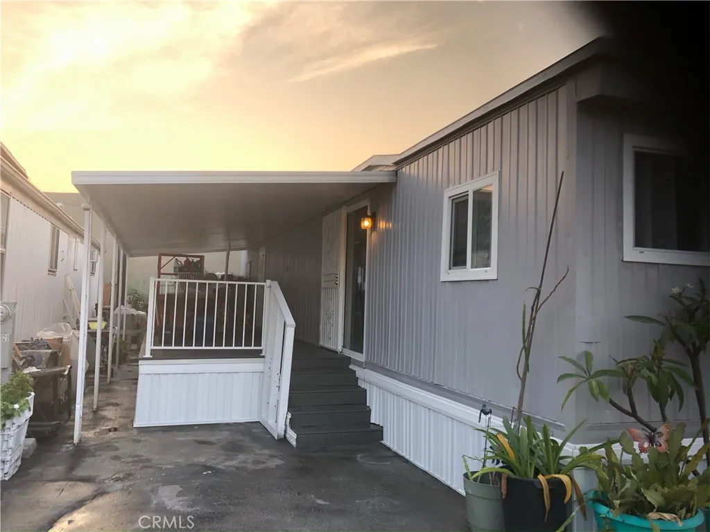 9020 Somerset Unit 19, Bellflower, CA 90706 - Main photo, Bellflower, CA