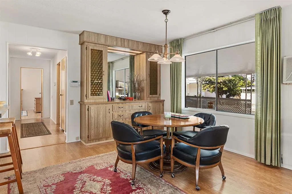 https://cdn.realtyfeed.com/cdn/127/306632342/e1248e9009be32007045706629e53f0d.webp