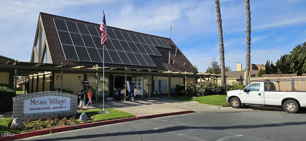 Photo #9: V1-34402 Listing: Photo #9