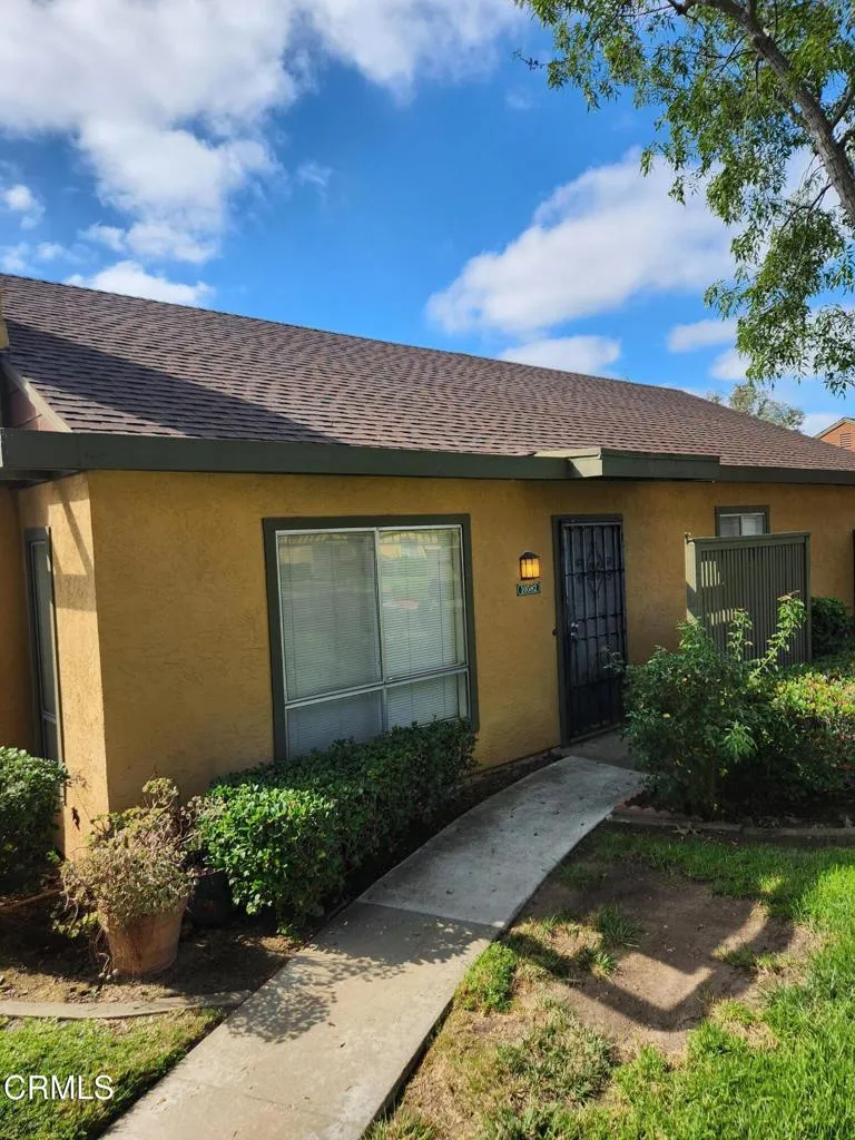 Photo #13: V1-34402 Listing: Photo #13