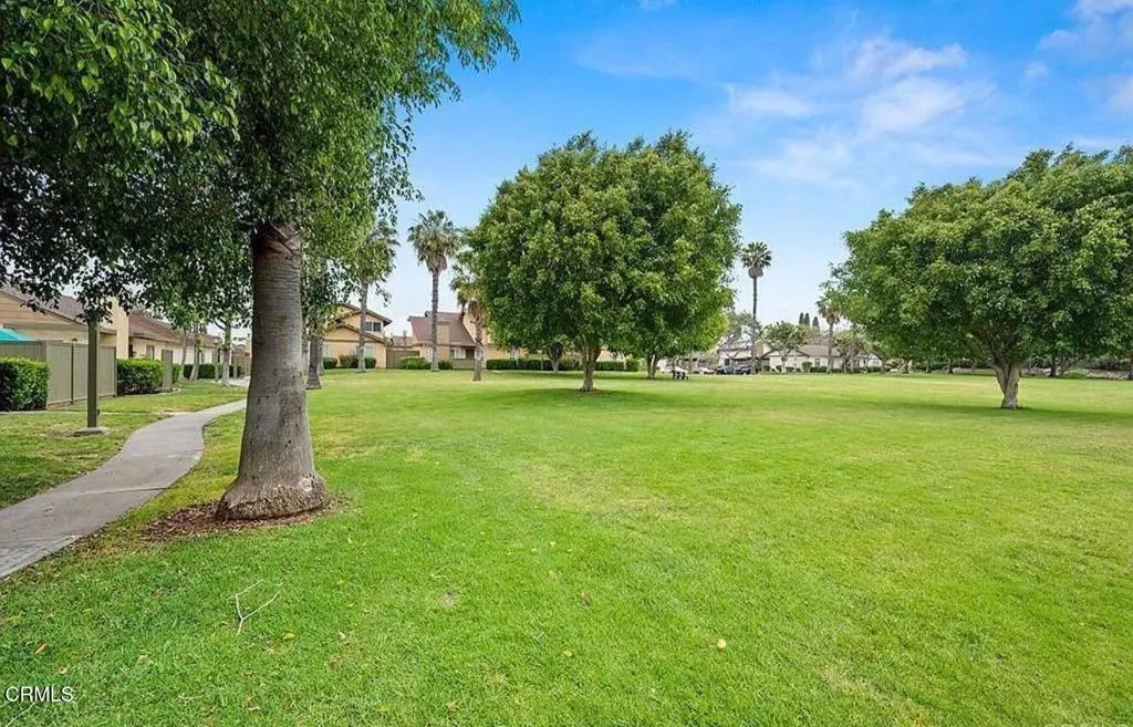 Photo #10: V1-34402 Listing: Photo #10