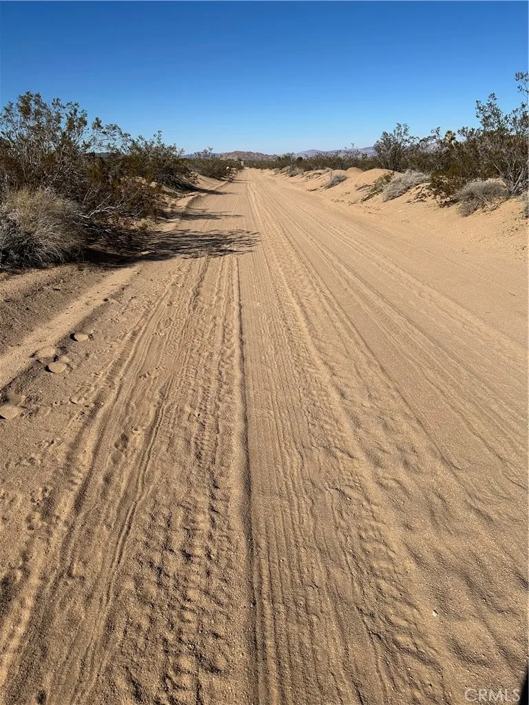 326 Surrey, Landers, CA 92285 - Photo 4 of 4, Landers, CA