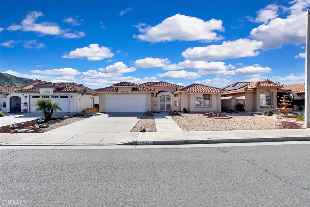 Hemet, CA 92545