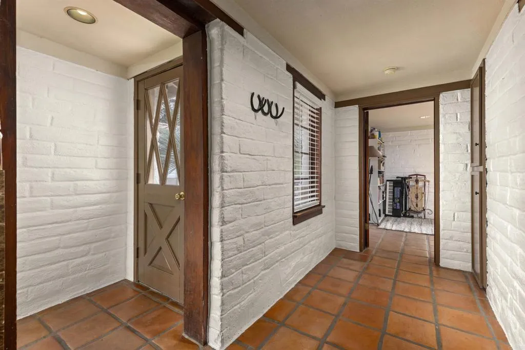 14215 WOODS VALLEY RD, Valley Center, CA, 92082