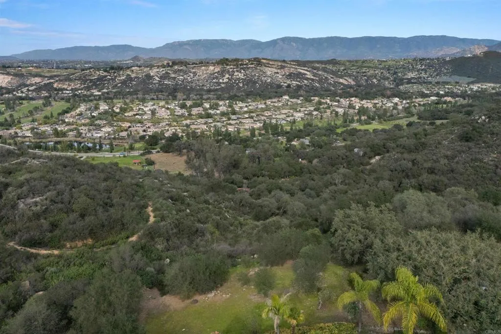 14215 WOODS VALLEY RD, Valley Center, CA, 92082