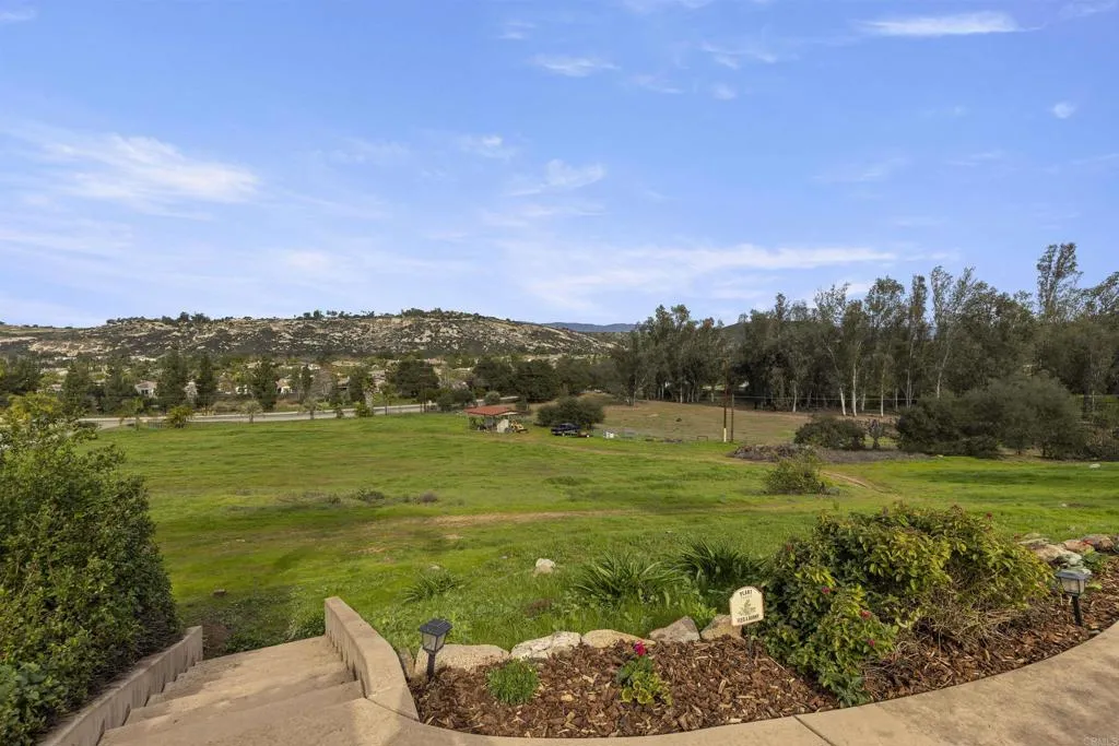 14215 WOODS VALLEY RD, Valley Center, CA, 92082