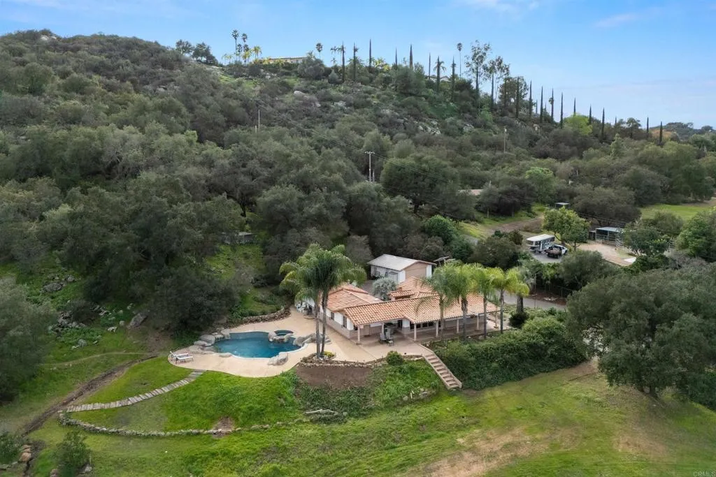 14215 WOODS VALLEY RD, Valley Center, CA, 92082
