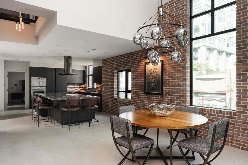 Photo #2: NDP2600972 Listing: Photo #2