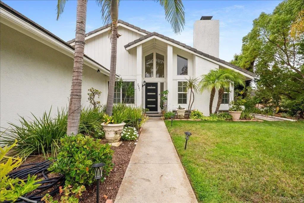 https://cdn.realtyfeed.com/cdn/127/306632435/b25a82143b1e2757c7e95bc1ada414a5.webp