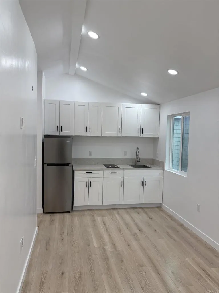 2411 L Street, San Diego, CA, 92102