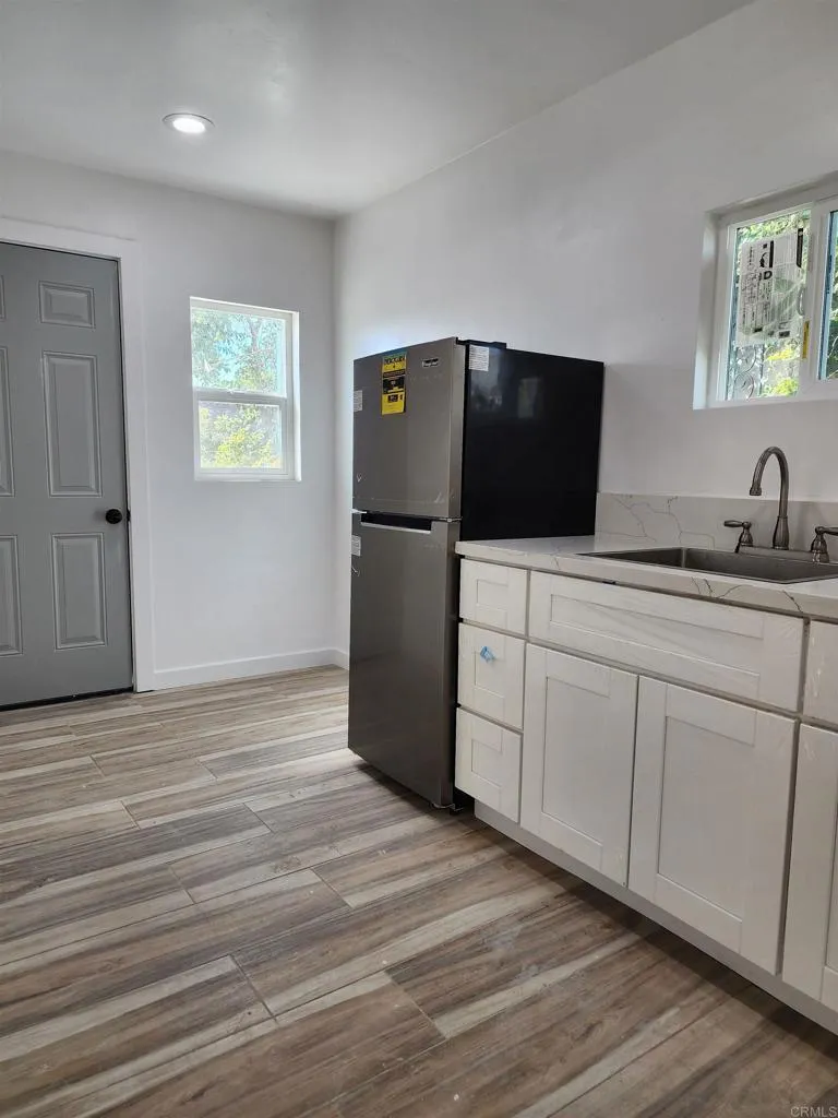 2411 L Street, San Diego, CA, 92102