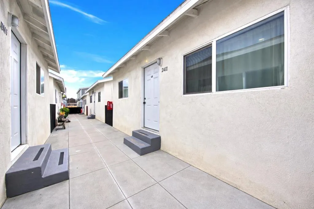 2411 L Street, San Diego, CA, 92102