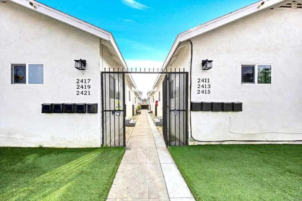 2411 L Street, San Diego, CA, 92102