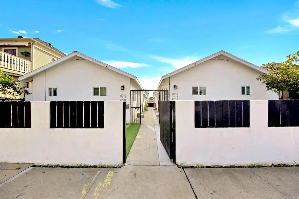 2411 L Street, San Diego, CA, 92102