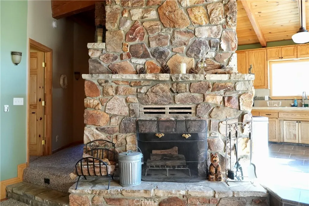 42958 Moonridge, Big Bear Lake, CA 92315 - Photo 3 of 16, Big Bear Lake, CA