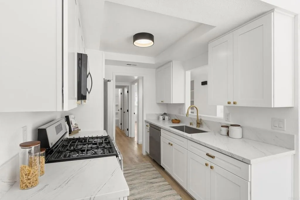 Photo #12: NDP2600978 Listing: Photo #12