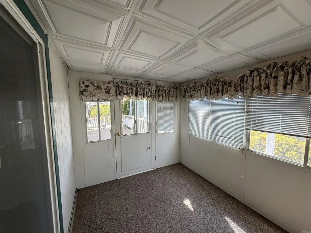 https://cdn.realtyfeed.com/cdn/127/306632564/11d5486b03c3849a1ec9838a68ba038d.webp