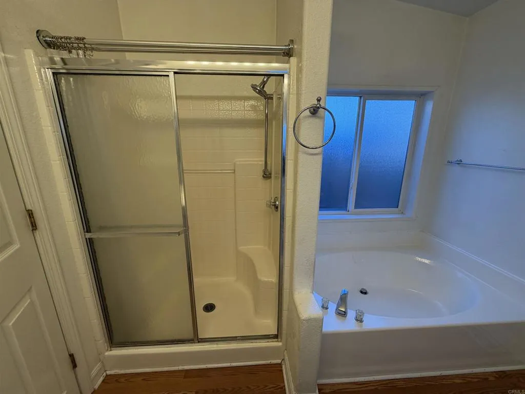 https://cdn.realtyfeed.com/cdn/127/306632564/5f545b37c603efb57c95a8ba497744d6.webp