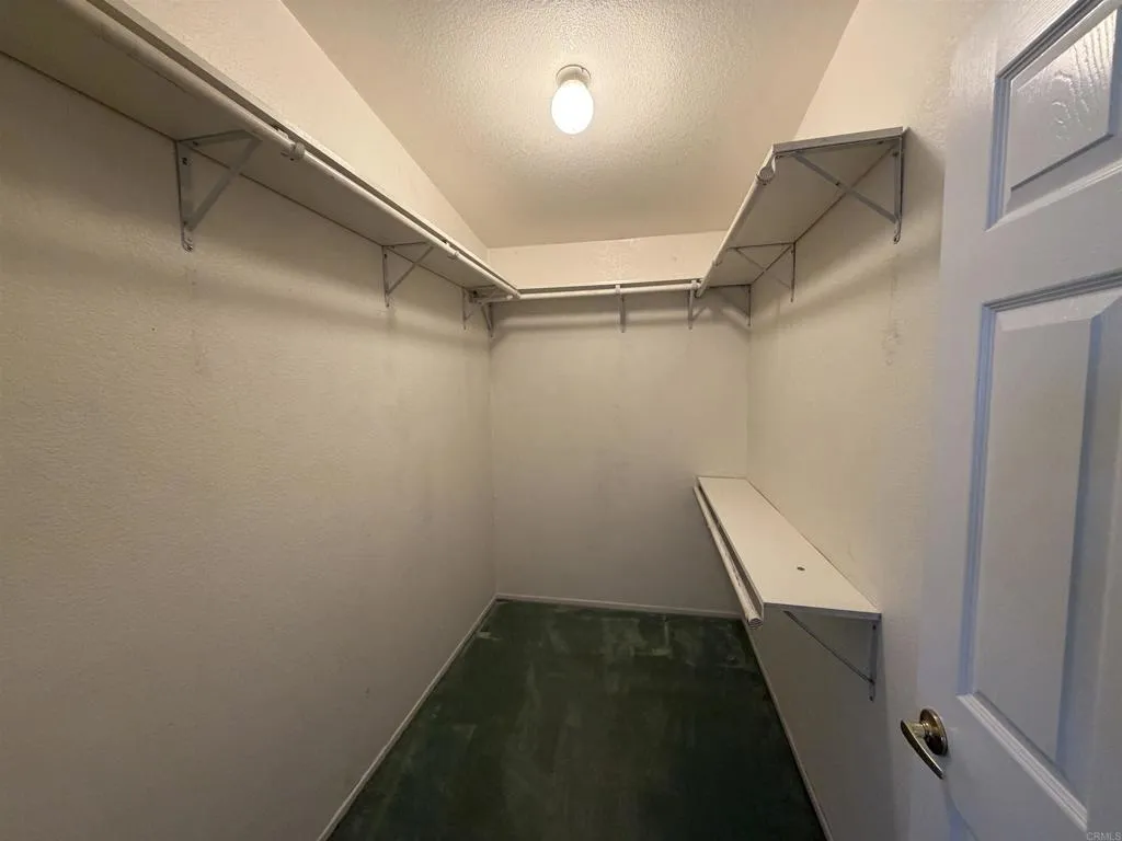 https://cdn.realtyfeed.com/cdn/127/306632564/8ddc9559d8fe1312ff67de5e40a632ad.webp