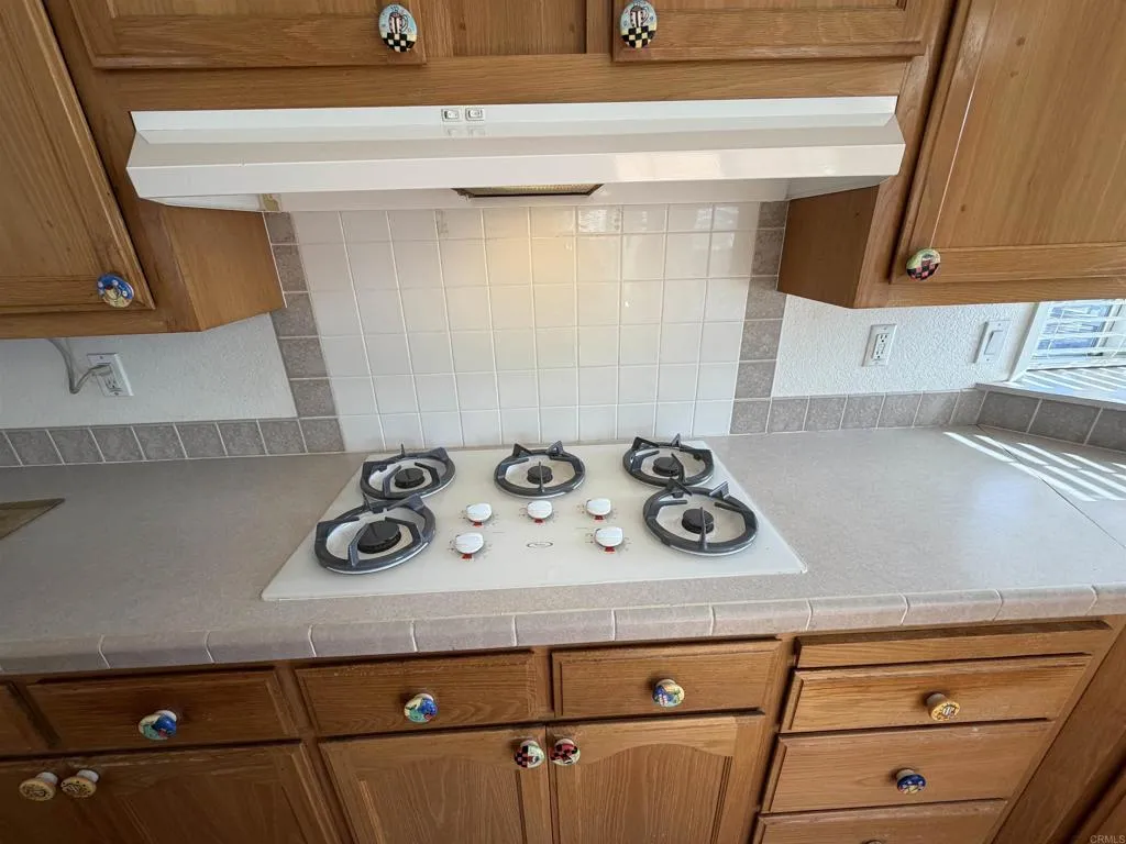 https://cdn.realtyfeed.com/cdn/127/306632564/a05d6aa817987e7795ae81e241c33c2b.webp