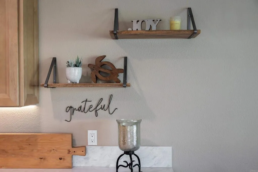 https://cdn.realtyfeed.com/cdn/127/306632584/ad0b676e859a480fcda4771ca471fcfc.webp