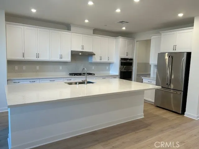 https://cdn.realtyfeed.com/cdn/127/306632589/77444c0705ecd7595a75f372b8562200.webp