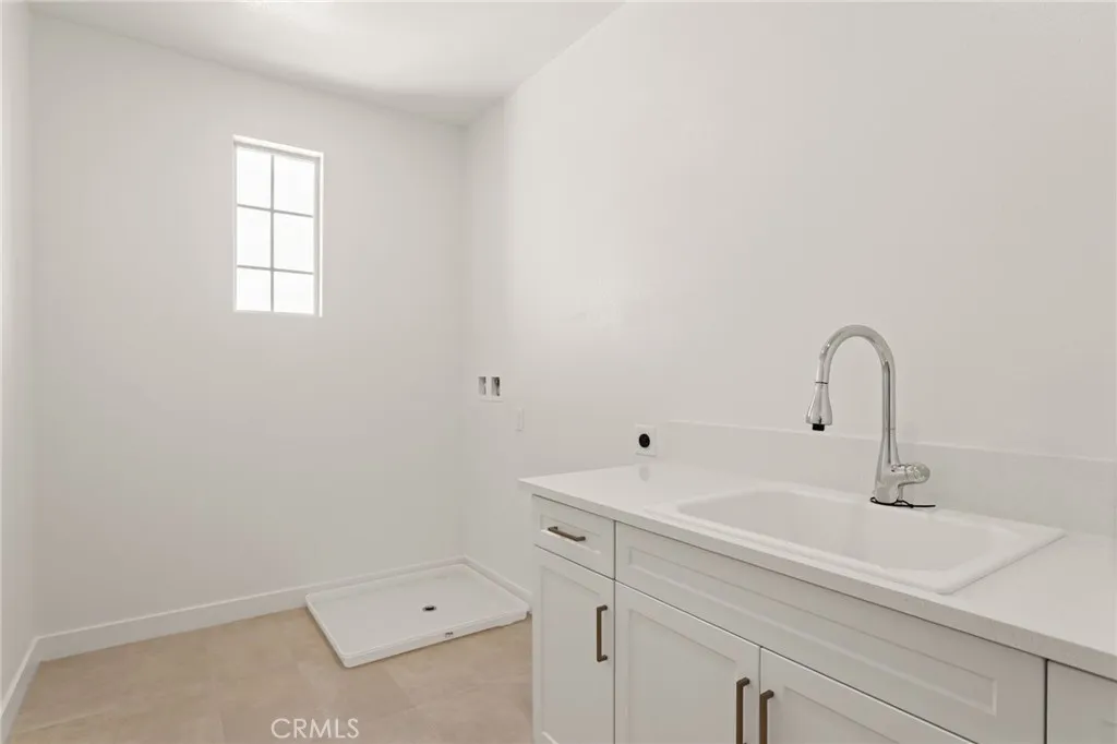 https://cdn.realtyfeed.com/cdn/127/306632615/59262888c7d4655b24ffb4dfd674b8d7.webp