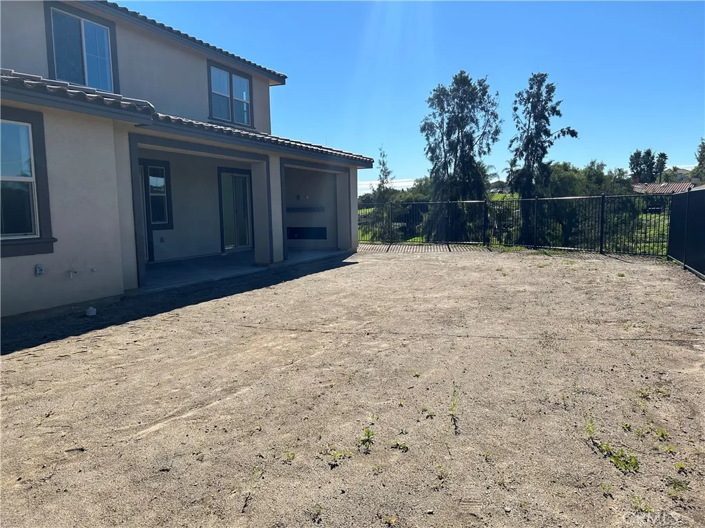 https://cdn.realtyfeed.com/cdn/127/306632615/71d545f3b9408093f4dc206919d87c8e.webp