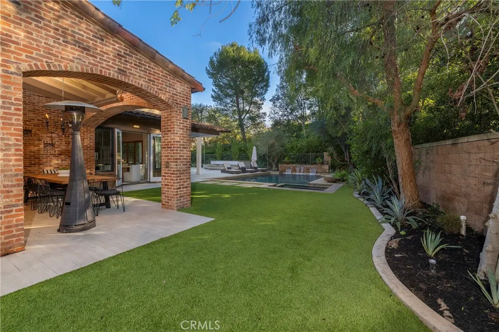 46 Woods Trail, Irvine, CA, 92603