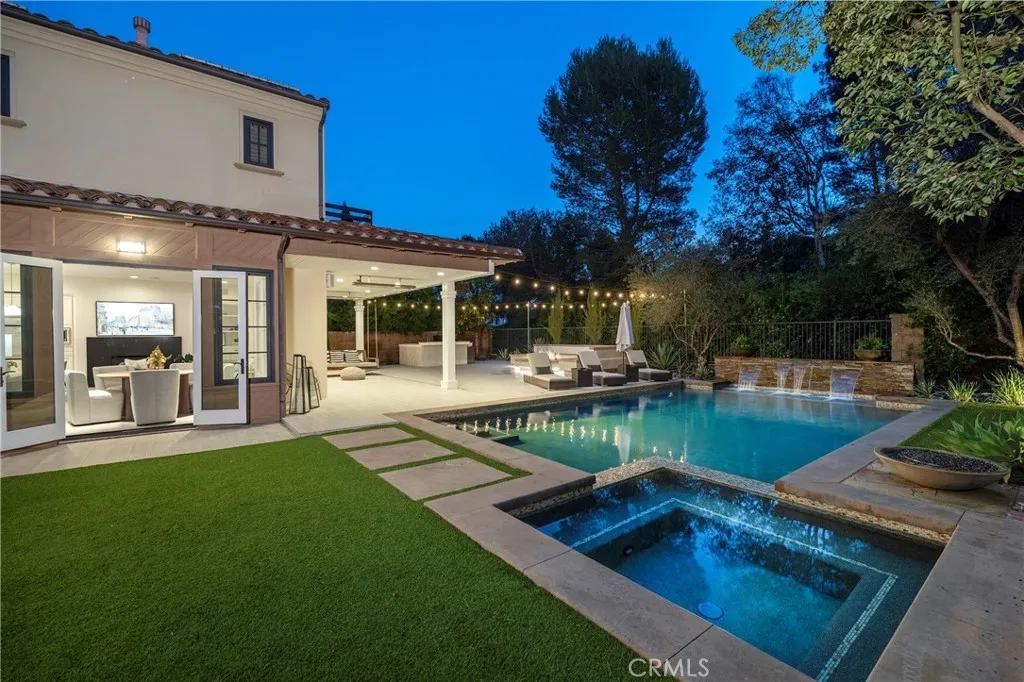 46 Woods Trail, Irvine, CA, 92603