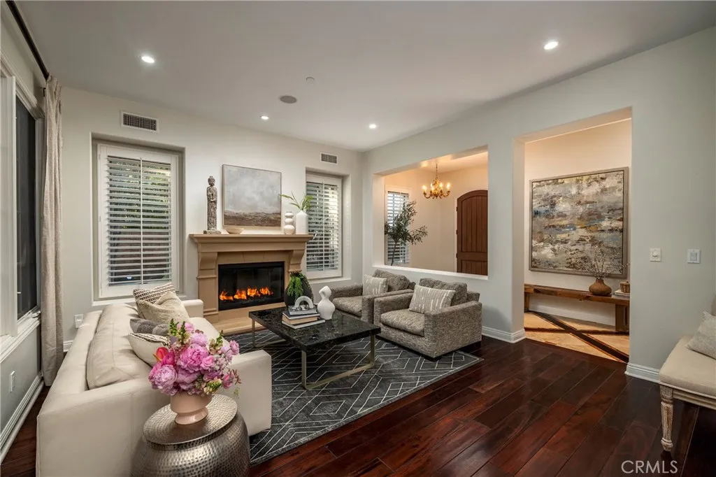 46 Woods Trail, Irvine, CA, 92603