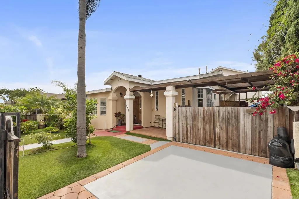 https://cdn.realtyfeed.com/cdn/127/306632716/401712ceae5d5524fa32244b60577add.webp