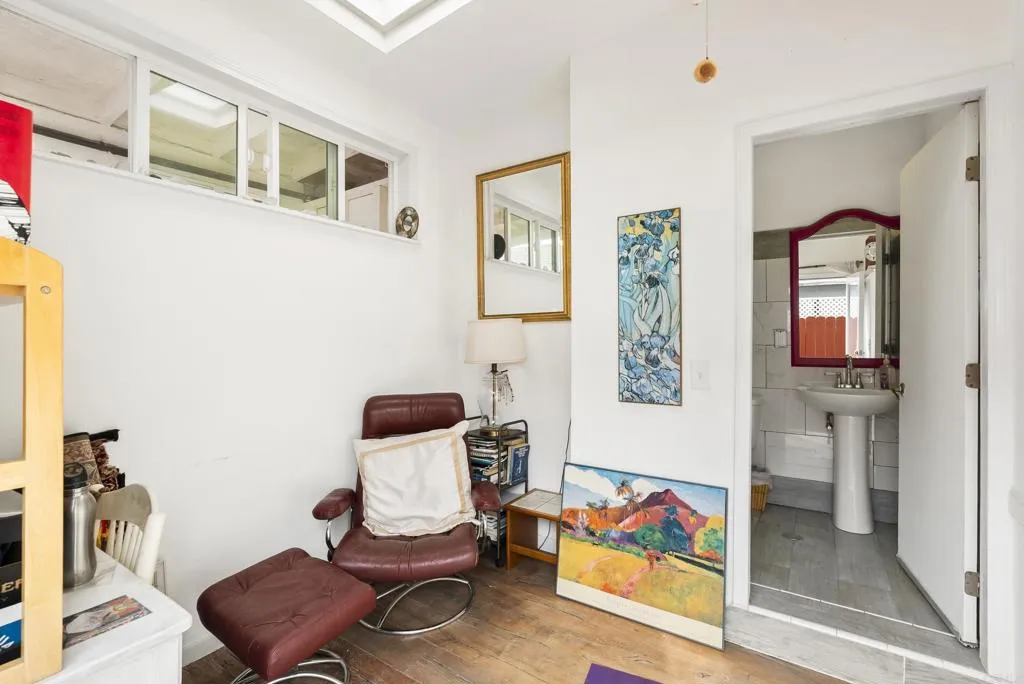 https://cdn.realtyfeed.com/cdn/127/306632716/969e3c6fb2a54d0d614b0864552df1e2.webp