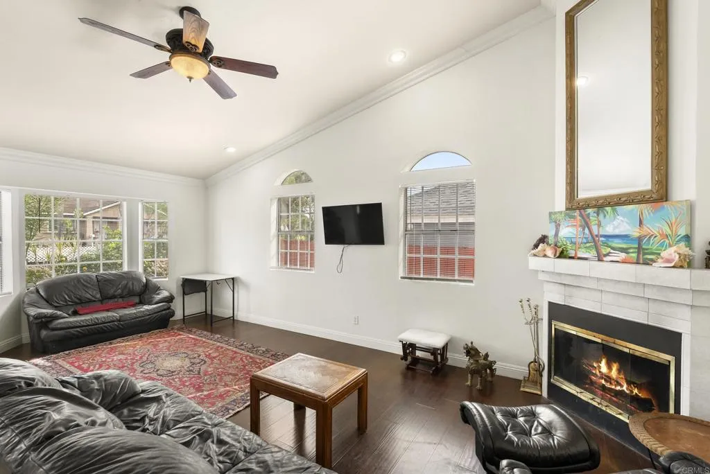 https://cdn.realtyfeed.com/cdn/127/306632716/a2179ab74c127a2cd9f50445737b84ac.webp