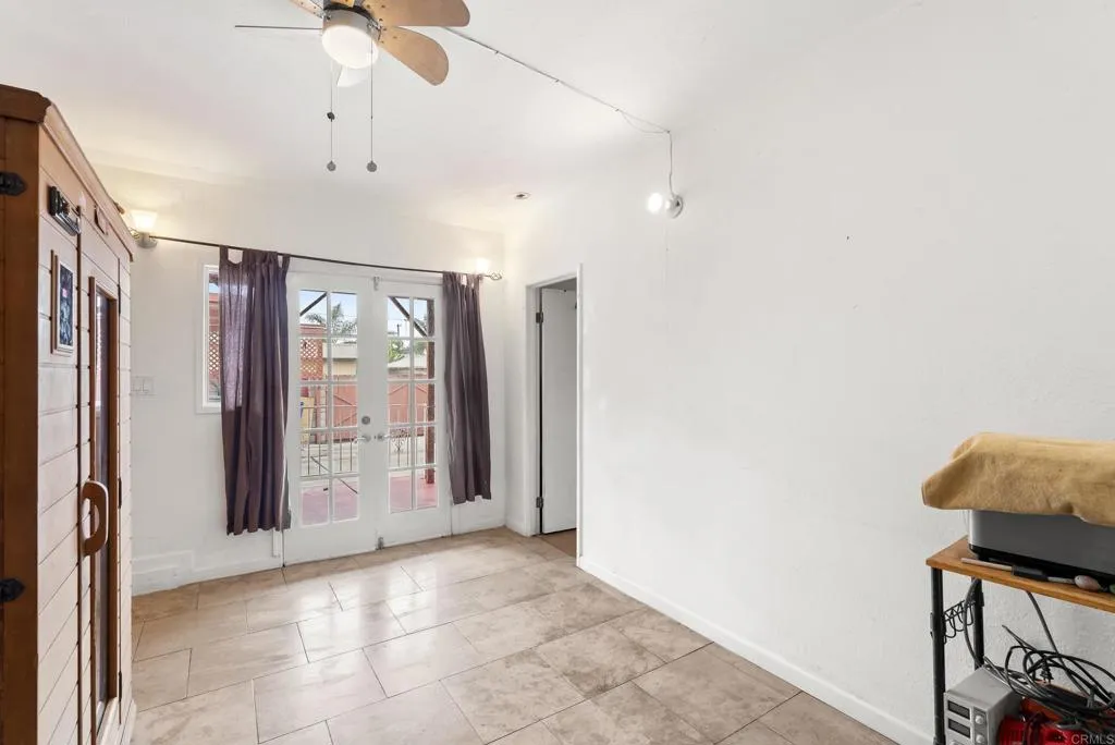 https://cdn.realtyfeed.com/cdn/127/306632716/cdfa963290a05b5743d4506a23150d1c.webp