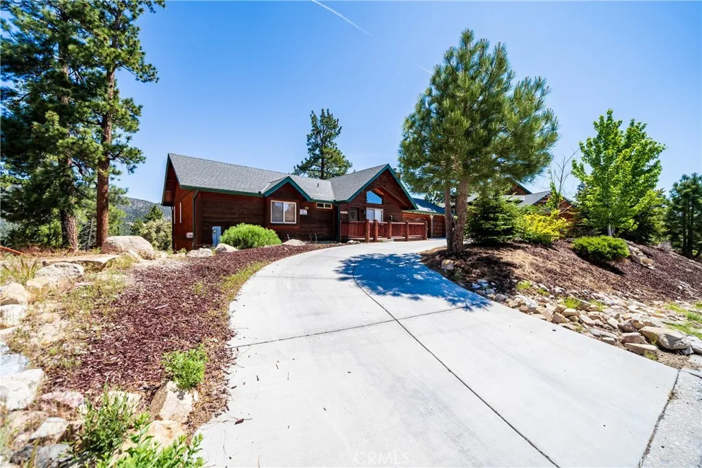 42728 Timberline, Big Bear Lake, CA 92315 - Photo 4 of 50, Big Bear Lake, CA