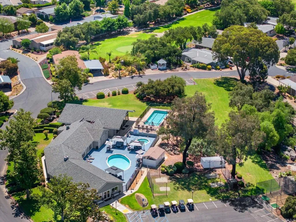 https://cdn.realtyfeed.com/cdn/127/306632834/1ed1a38ea315fd175951596f617471f6.webp