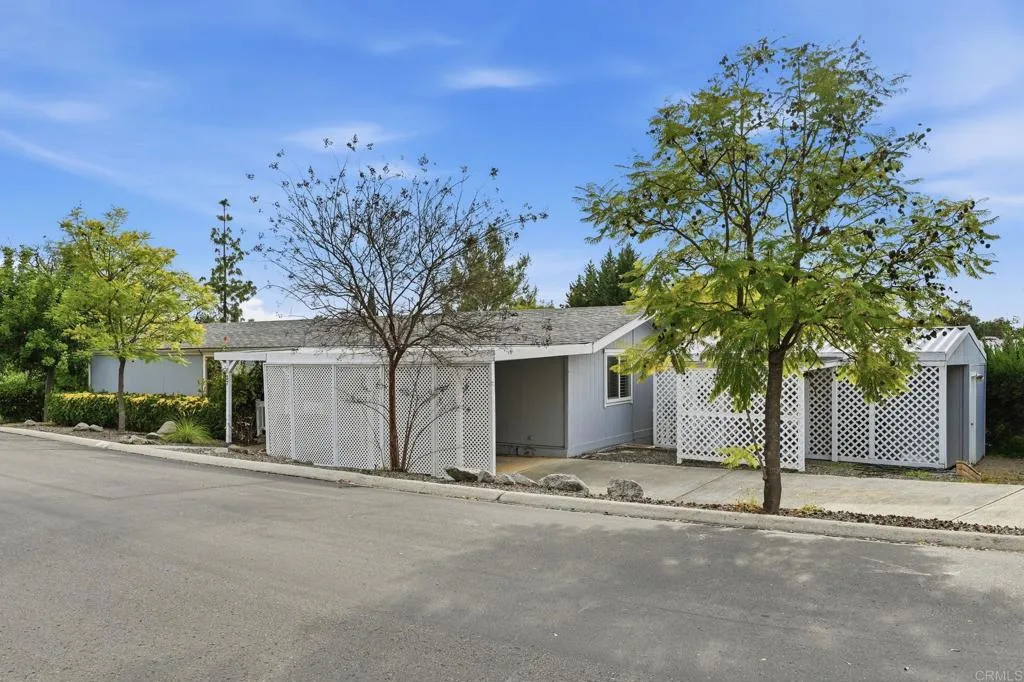 https://cdn.realtyfeed.com/cdn/127/306632834/b380ebf21e51758785a5f5811be70a59.webp