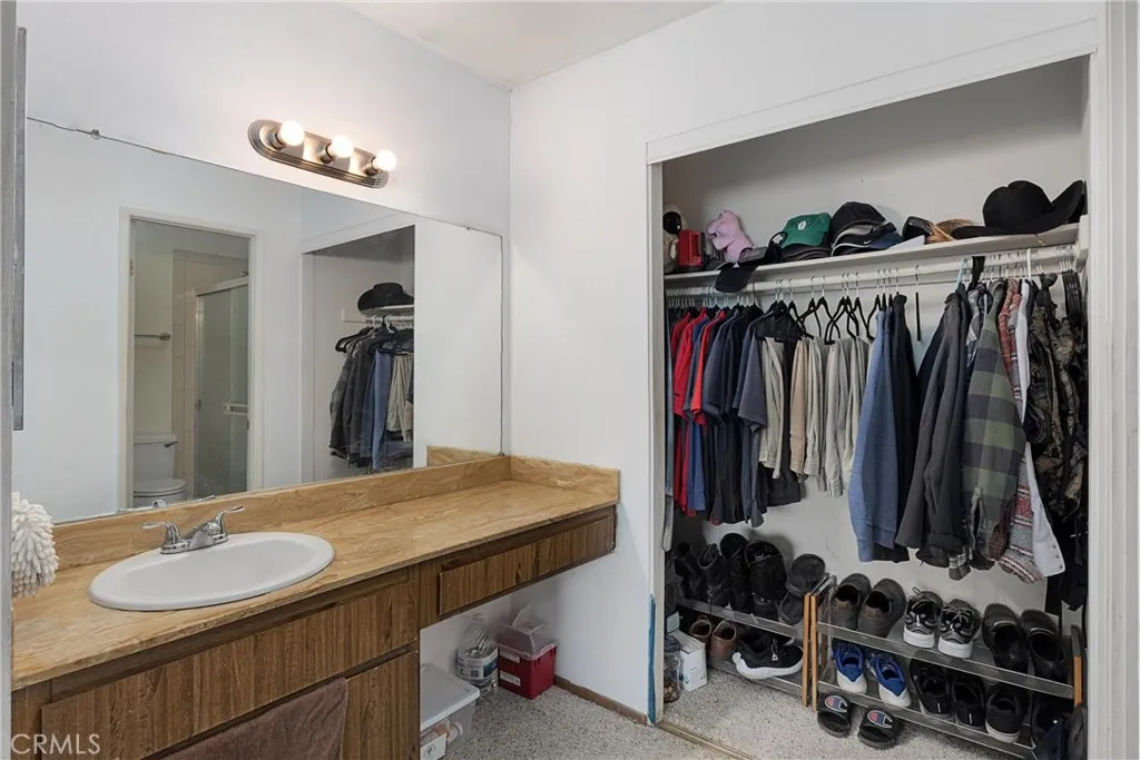 https://cdn.realtyfeed.com/cdn/127/306632841/da374862be7541d586a94744c8d36869.webp