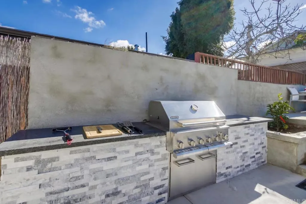 https://cdn.realtyfeed.com/cdn/127/306632851/7a597b1a463e419c63bf93d246a0ba07.webp