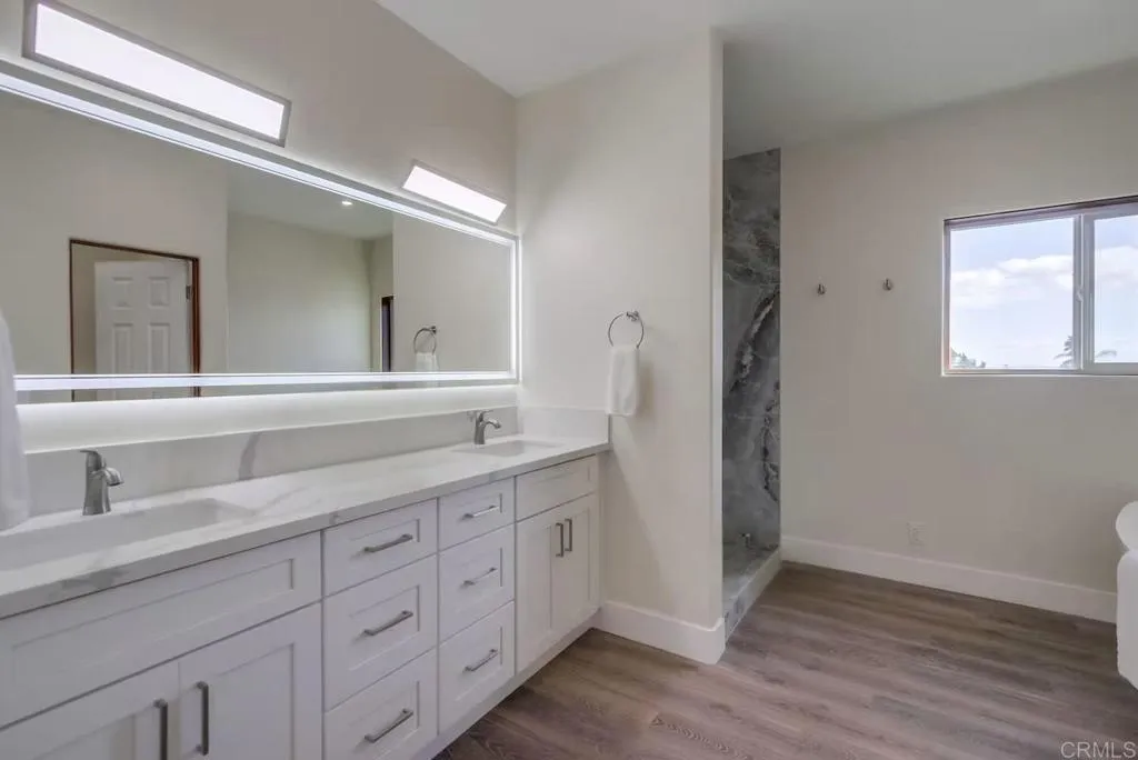 https://cdn.realtyfeed.com/cdn/127/306632851/a88308768734a7eebbd9c0f36e043c07.webp