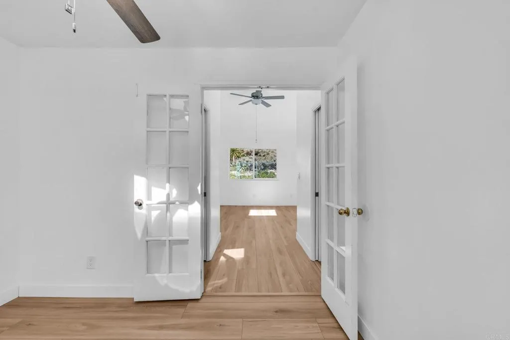 https://cdn.realtyfeed.com/cdn/127/306632930/84691dc0deb39356545a7ffef4c9497c.webp