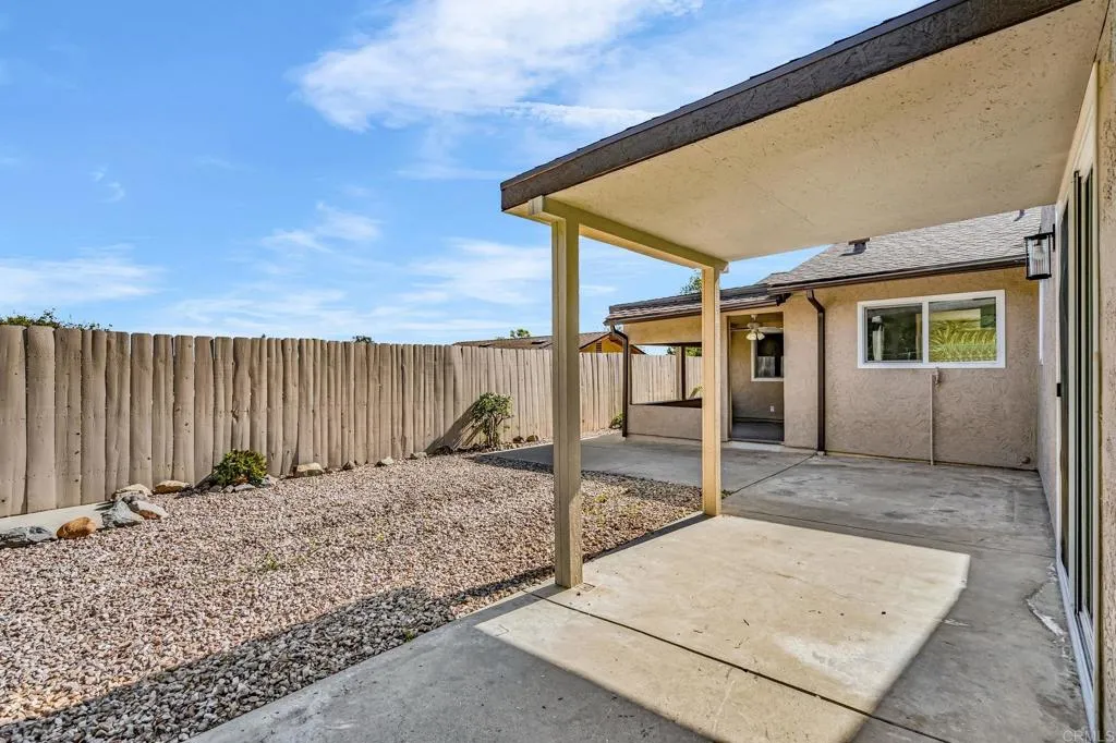 https://cdn.realtyfeed.com/cdn/127/306632930/98975351fc3d69bd6b57fb35170c6141.webp