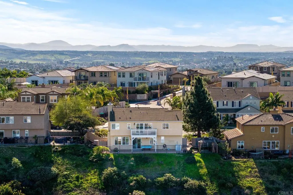 https://cdn.realtyfeed.com/cdn/127/306632931/26a2733f31b5a377d52ef7161fe87757.webp