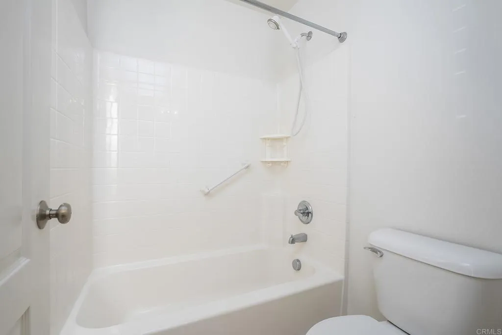 https://cdn.realtyfeed.com/cdn/127/306632931/41341c54a30926f1fa6f1d0d33b431b0.webp