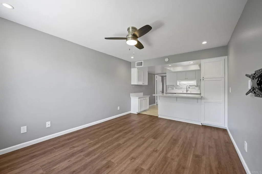 Photo #11: NDP2600998 Listing: Photo #11