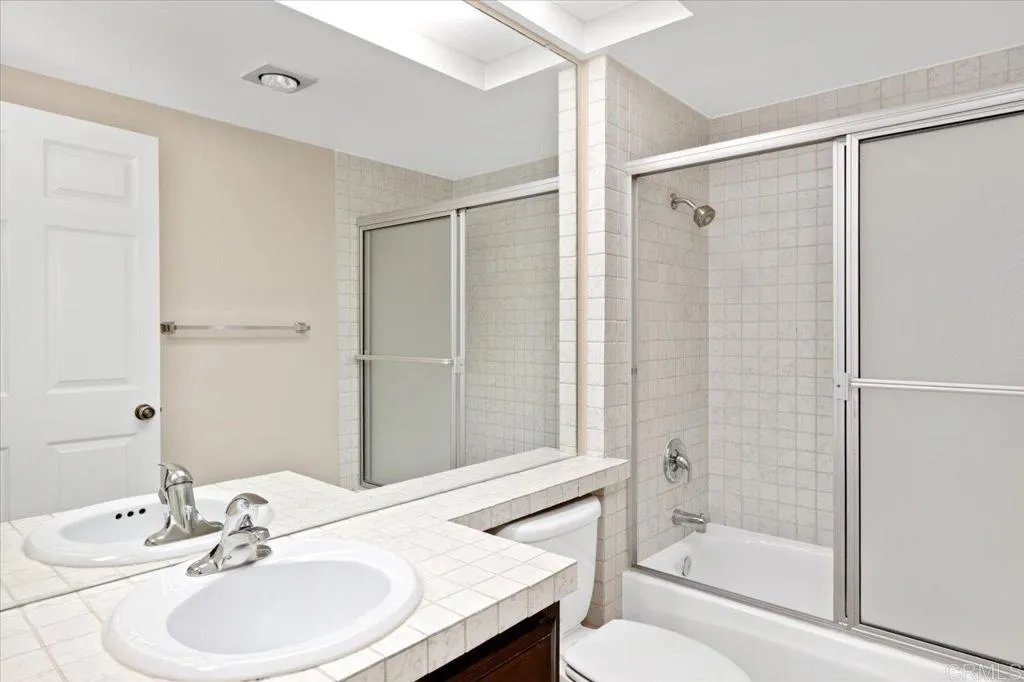 Photo #30: NDP2600999 Listing: Photo #30